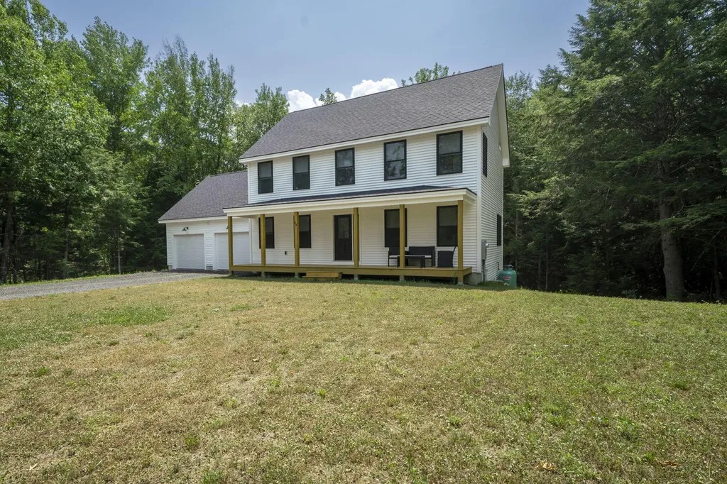 44 Redwood Lane Sanford ME 04073