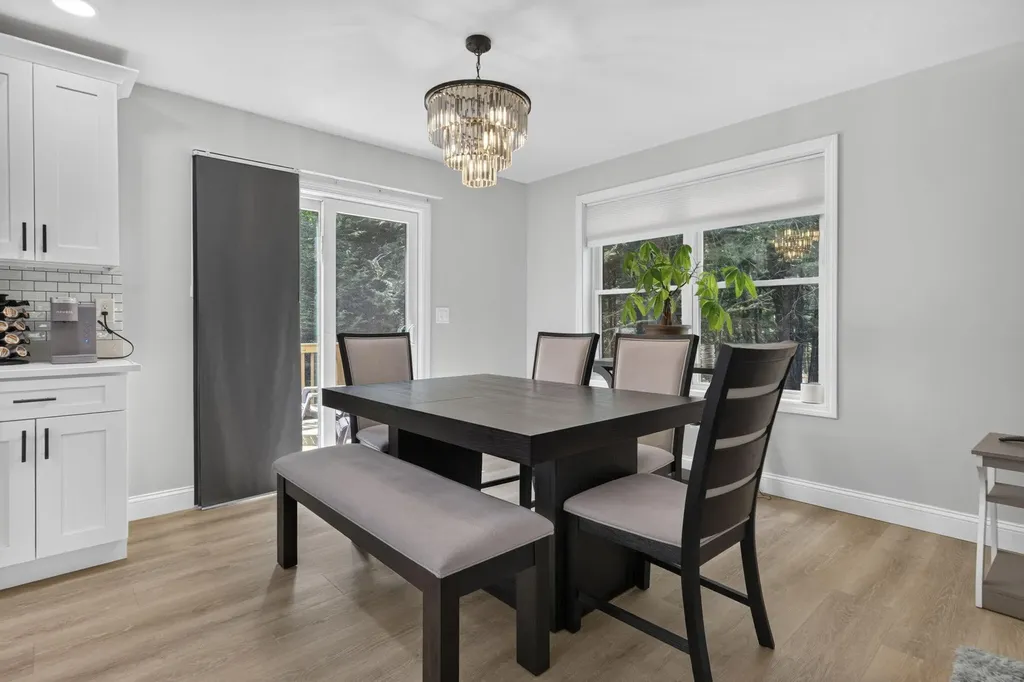 44 Redwood Lane Sanford ME 04073