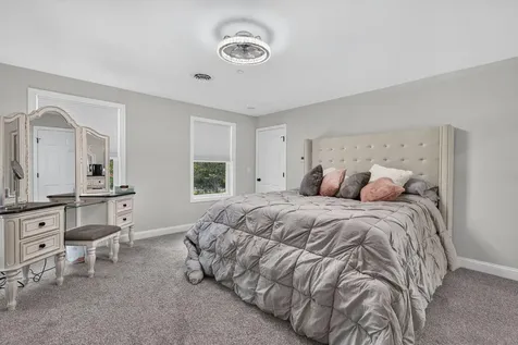 44 Redwood Lane Sanford ME 04073