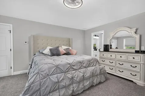 44 Redwood Lane Sanford ME 04073