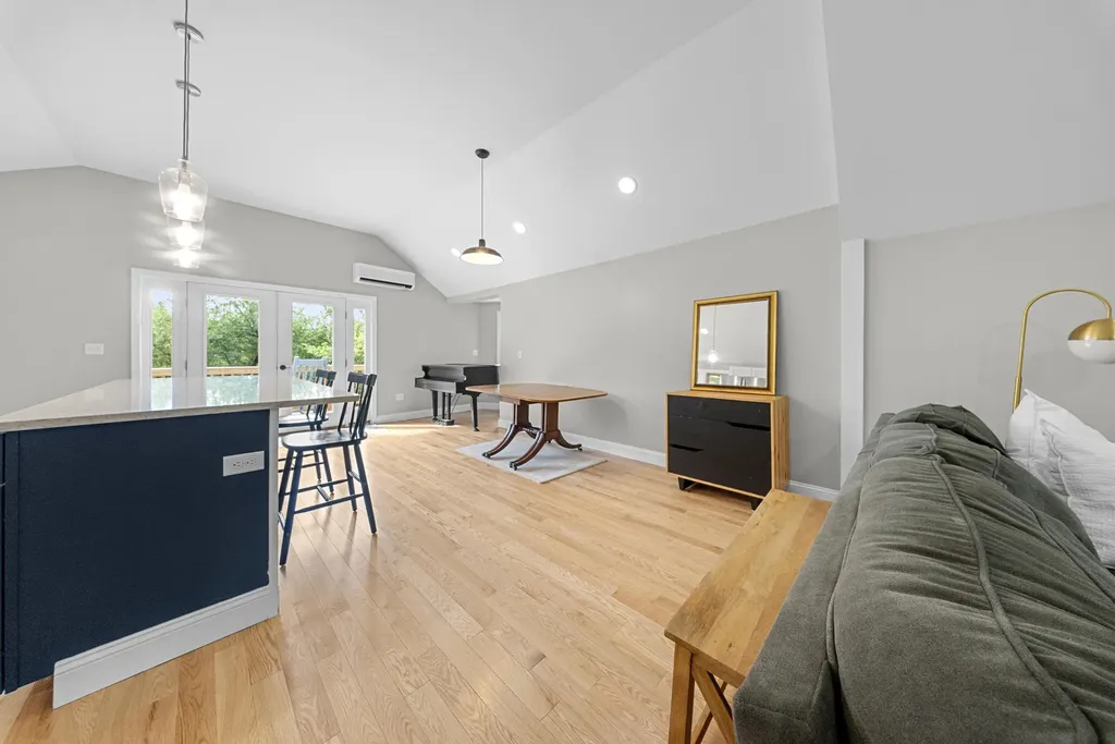 46 Giles Road Readfield ME 04355