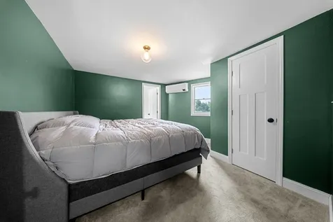 46 Giles Road Readfield ME 04355