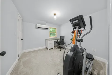 46 Giles Road Readfield ME 04355