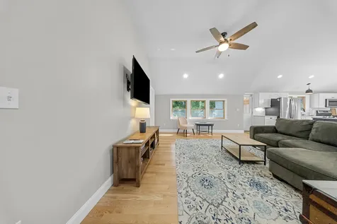 46 Giles Road Readfield ME 04355