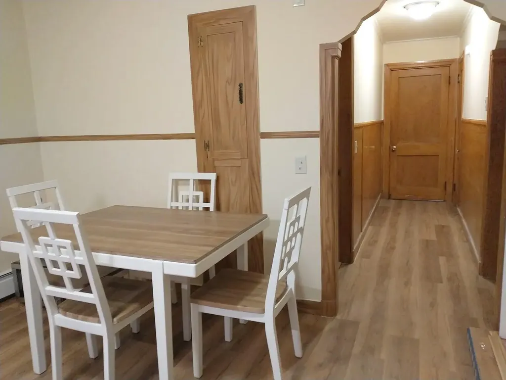 19 Cook Street Auburn ME 04210
