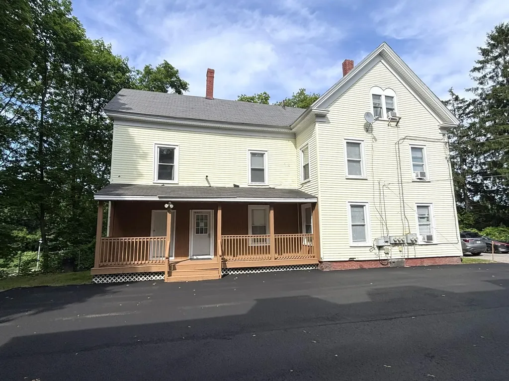 20 Temple Street Auburn ME 04210
