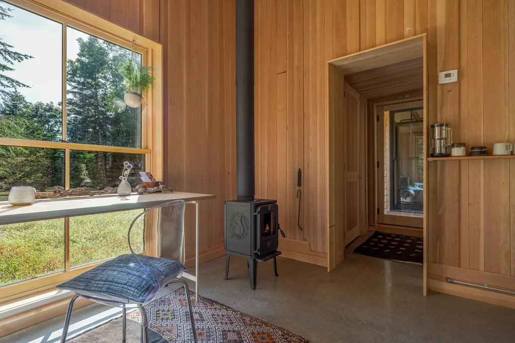 11 Sophies Way Tremont ME 04653