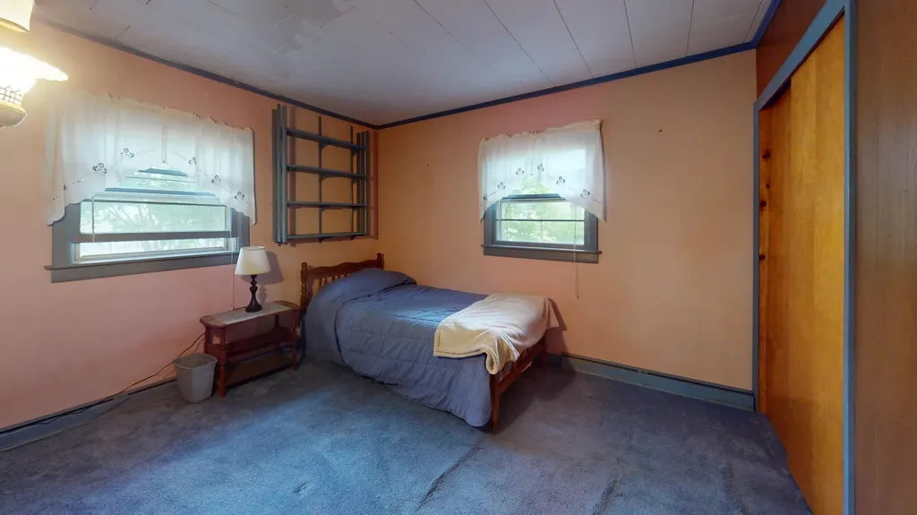 685 Mohawk Road Lincoln ME 04457