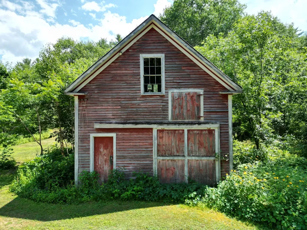 685 Mohawk Road Lincoln ME 04457