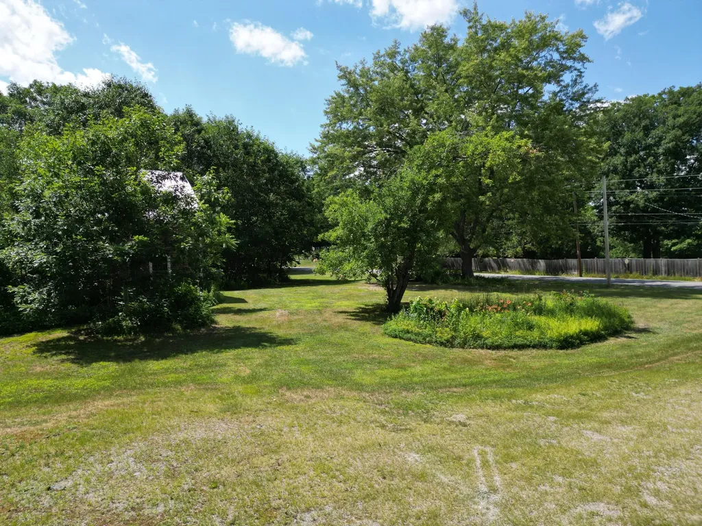 685 Mohawk Road Lincoln ME 04457