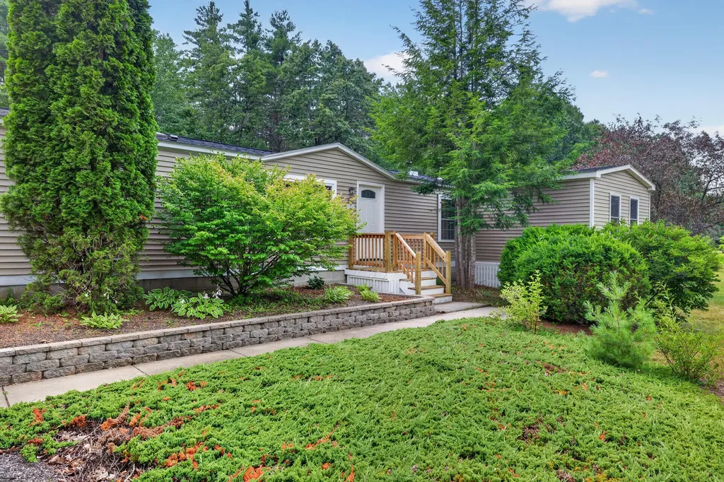 396 Alfred Road Kennebunk ME 04043