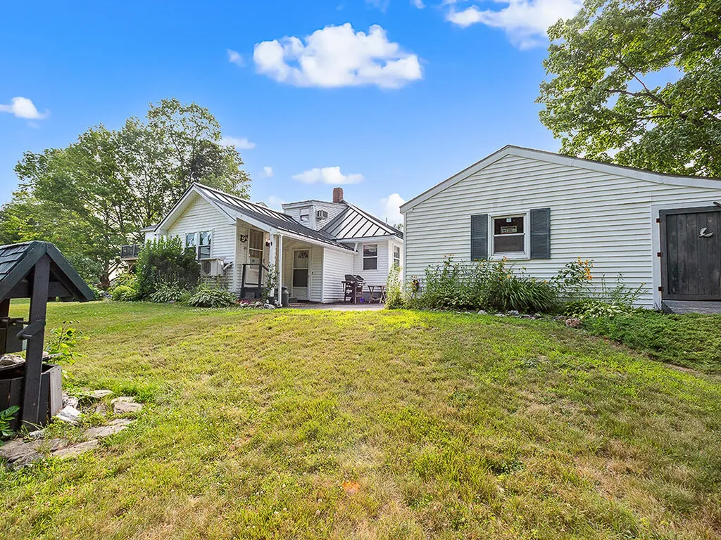 105 Bangor Road Benton ME 04901