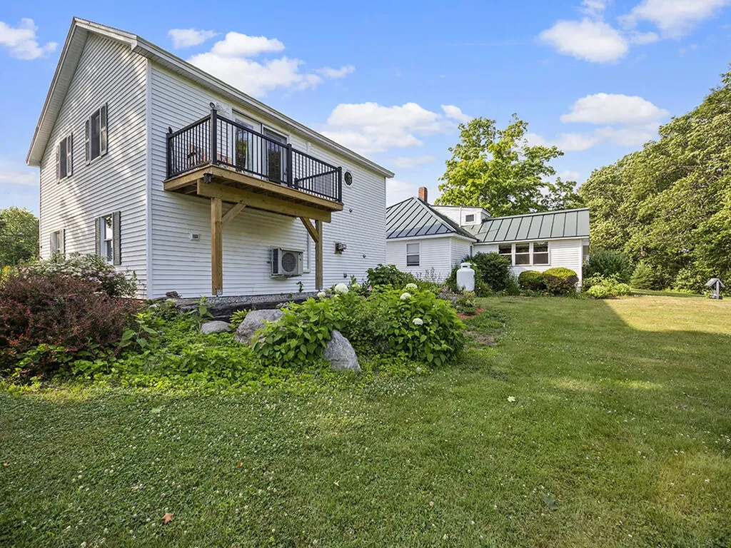 105 Bangor Road Benton ME 04901