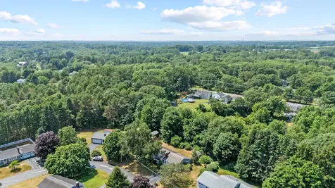 15 Vernon Road Cape Elizabeth ME 04107