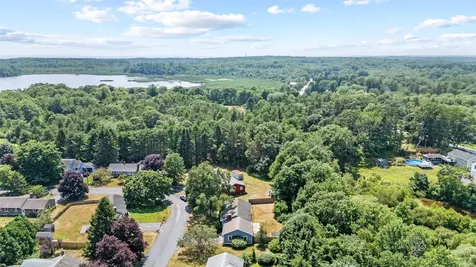 15 Vernon Road Cape Elizabeth ME 04107