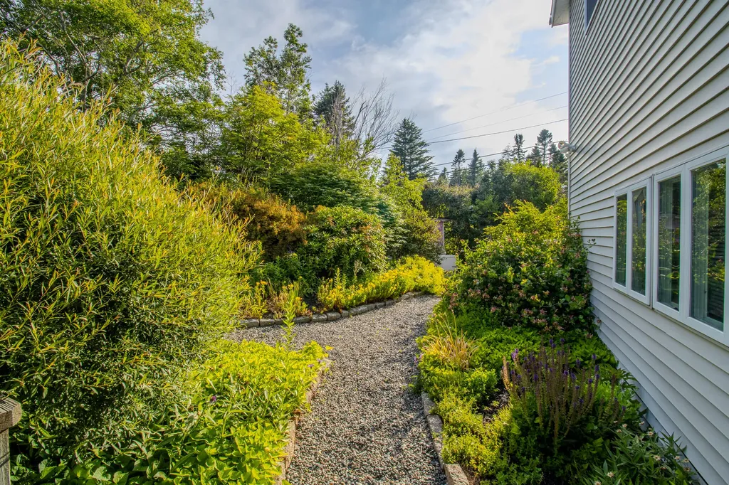 541 Mason Bay Road Jonesport ME 04649