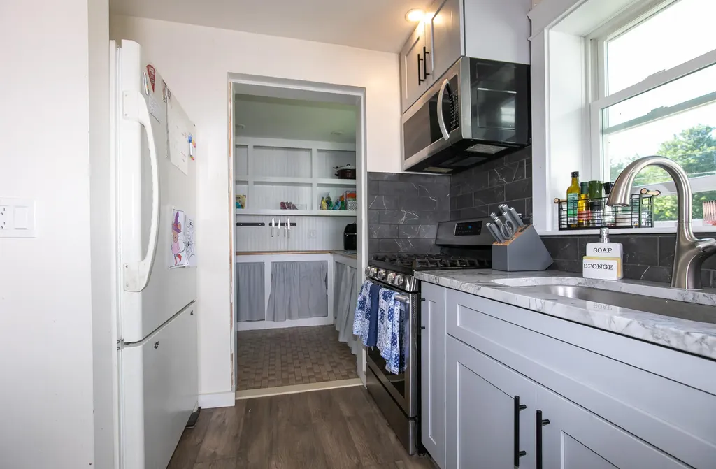 33 Manning Drive West Gardiner ME 04345