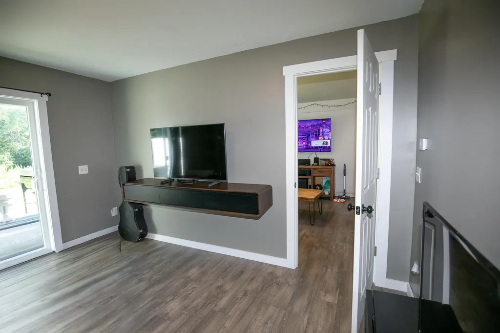 33 Manning Drive West Gardiner ME 04345