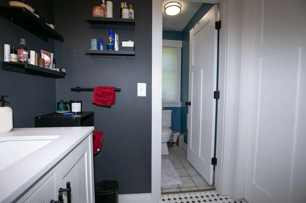 33 Manning Drive West Gardiner ME 04345