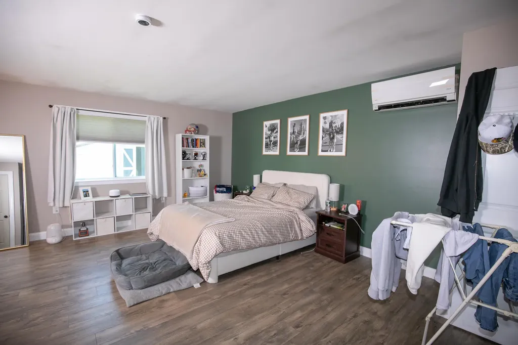 33 Manning Drive West Gardiner ME 04345