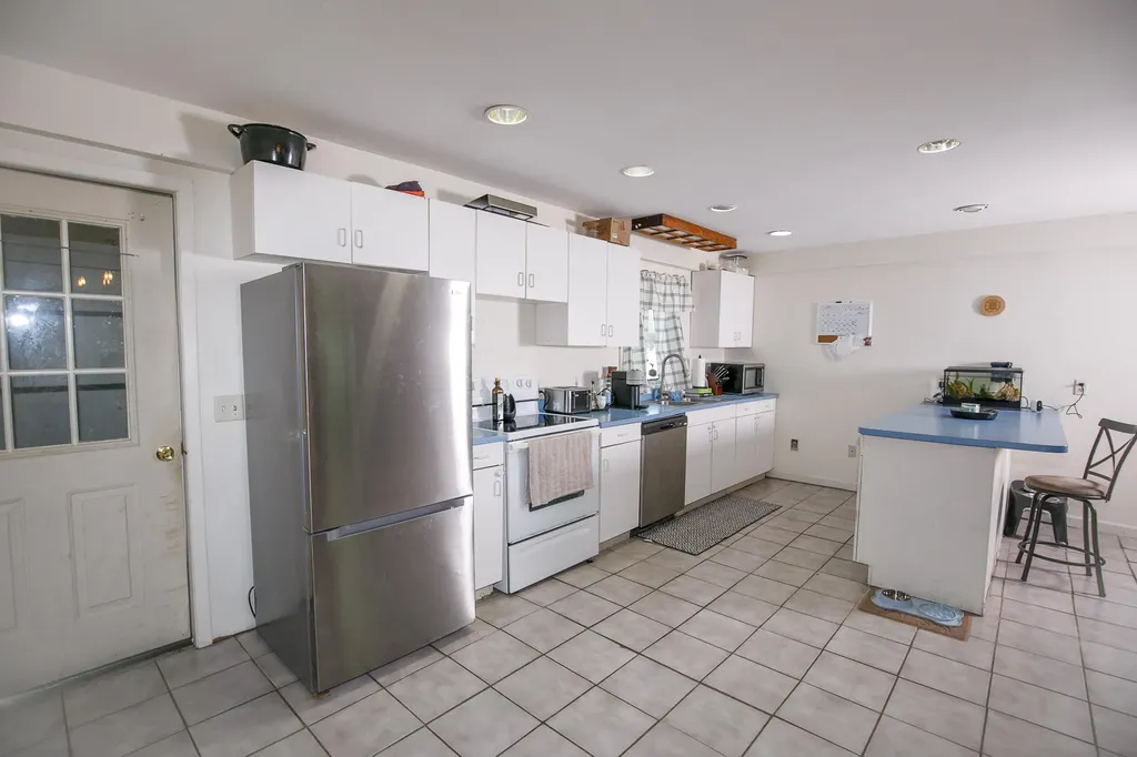 33 Manning Drive West Gardiner ME 04345