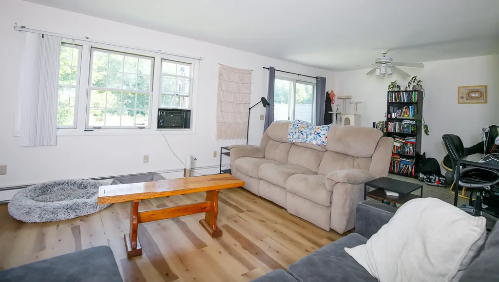33 Manning Drive West Gardiner ME 04345