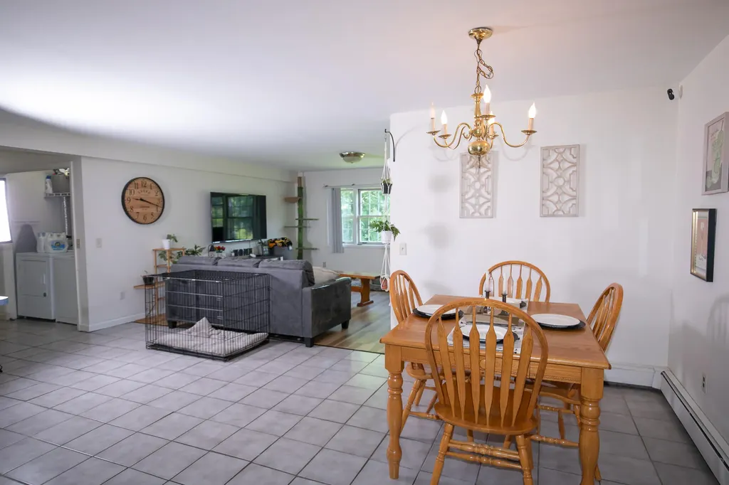 33 Manning Drive West Gardiner ME 04345