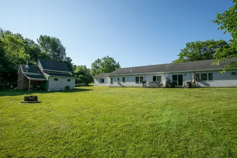 33 Manning Drive West Gardiner ME 04345