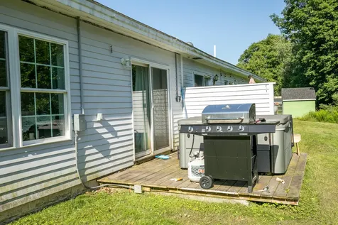 33 Manning Drive West Gardiner ME 04345