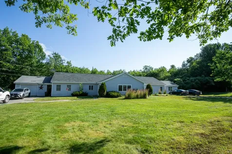 33 Manning Drive West Gardiner ME 04345