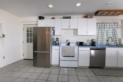 33 Manning Drive West Gardiner ME 04345