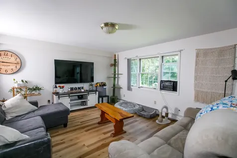 33 Manning Drive West Gardiner ME 04345