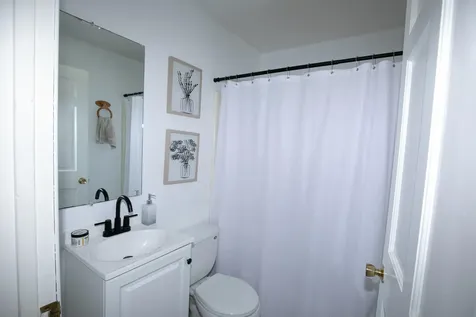 33 Manning Drive West Gardiner ME 04345