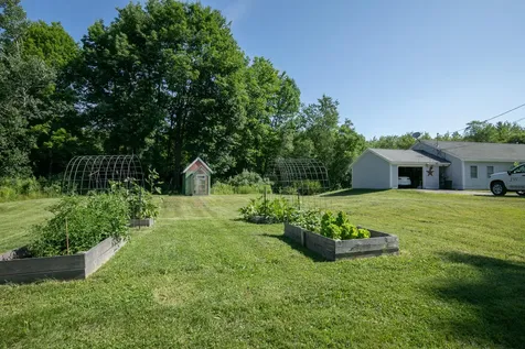 33 Manning Drive West Gardiner ME 04345