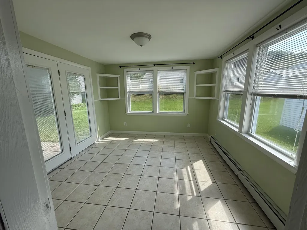 8 Broadlawn Drive Brewer ME 04412