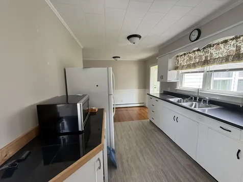 8 Broadlawn Drive Brewer ME 04412