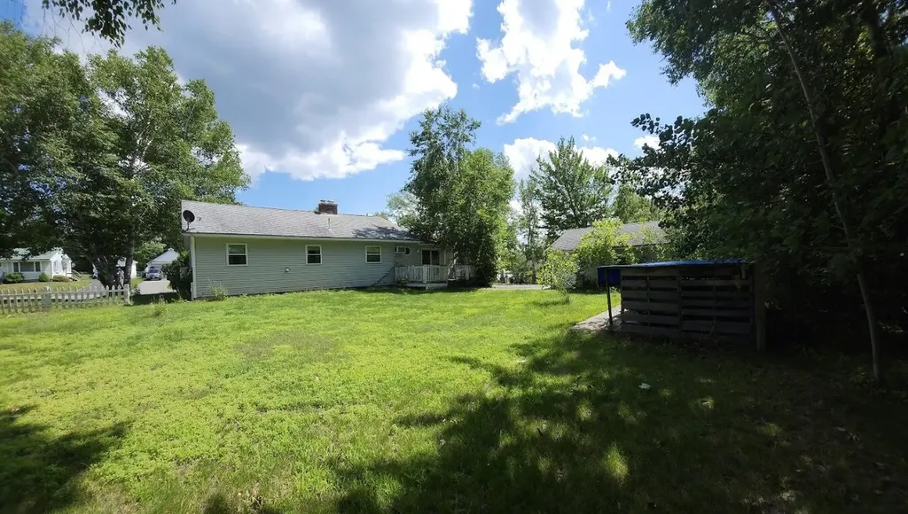 14 New York Street Millinocket ME 04462