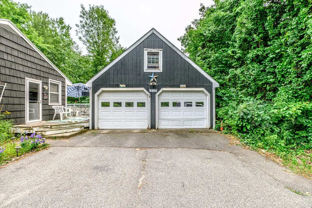 2310 Alfred Road Lyman ME 04002