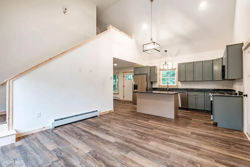27 Powhatan Road Otisfield ME 04270