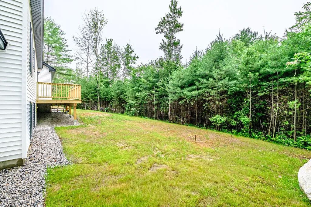 27 Powhatan Road Otisfield ME 04270