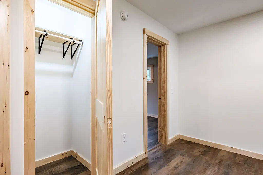 27 Powhatan Road Otisfield ME 04270
