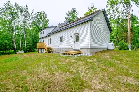 27 Powhatan Road Otisfield ME 04270
