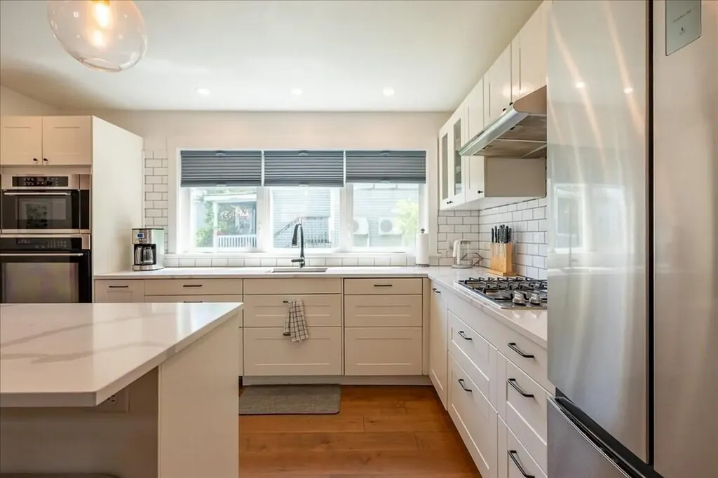 232 Main Street Rockland ME 04841