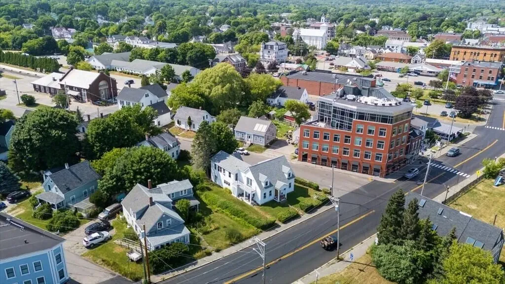 232 Main Street Rockland ME 04841