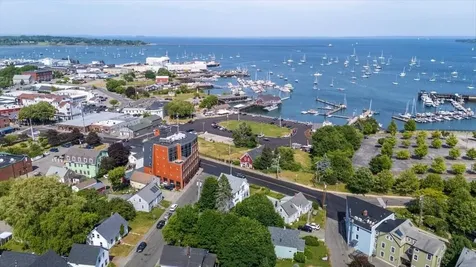 232 Main Street Rockland ME 04841