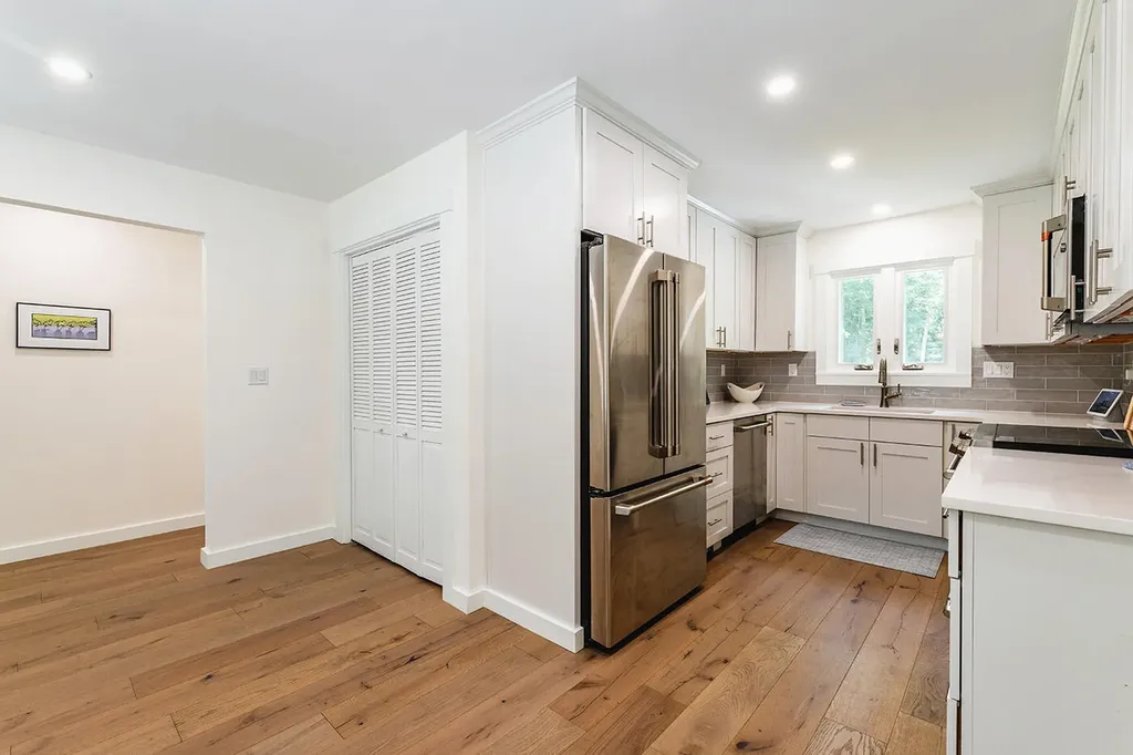 80 Camden Street Rockport ME 04856