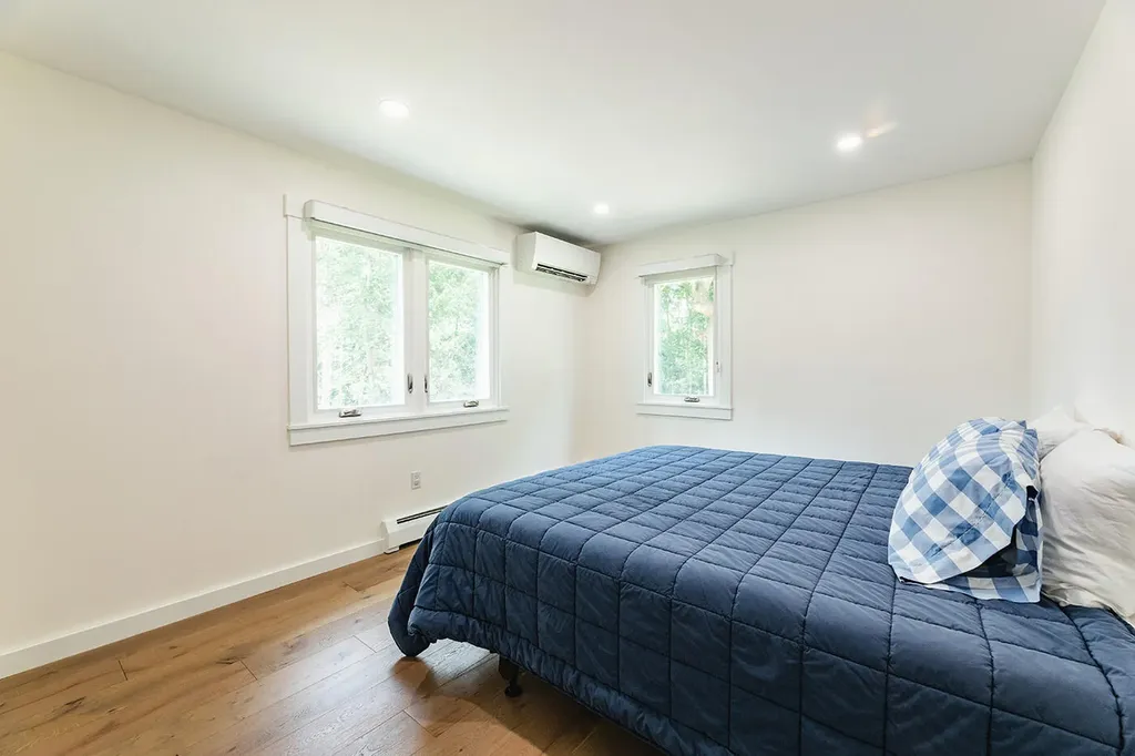 80 Camden Street Rockport ME 04856