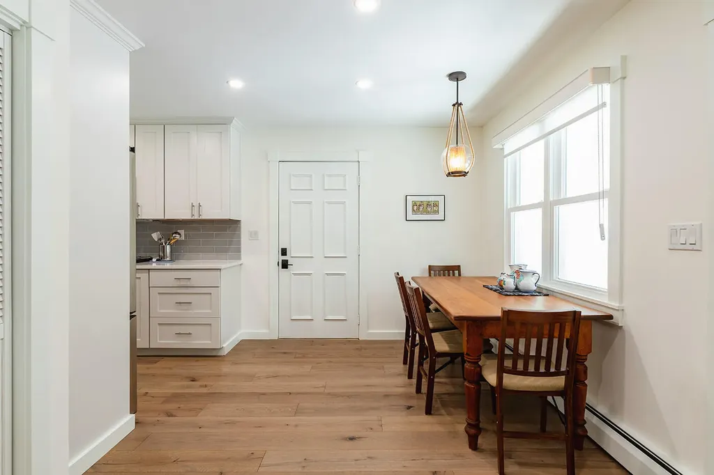 80 Camden Street Rockport ME 04856