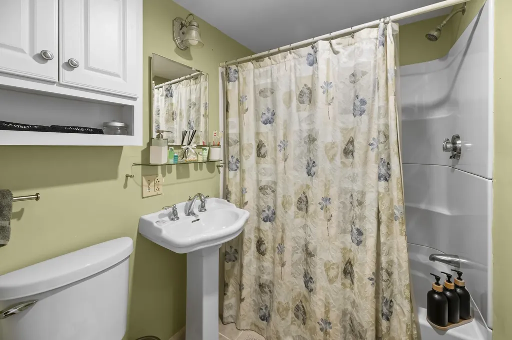 7 & 11 Keyes Landing Lane Winthrop ME 04364