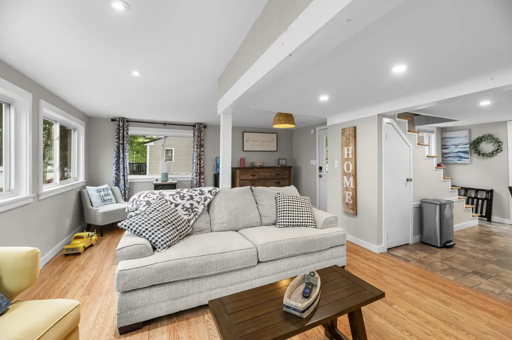 7 & 11 Keyes Landing Lane Winthrop ME 04364